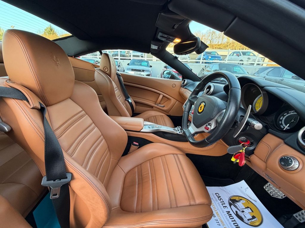 Used Ferrari California 2009 for sale - 77666633: Photo 12