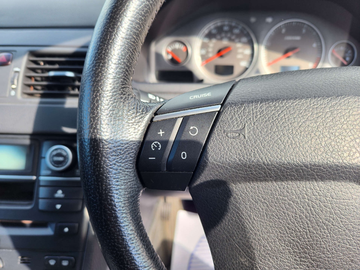 Used Volvo XC90 2007 for sale - 76749778: Photo 31