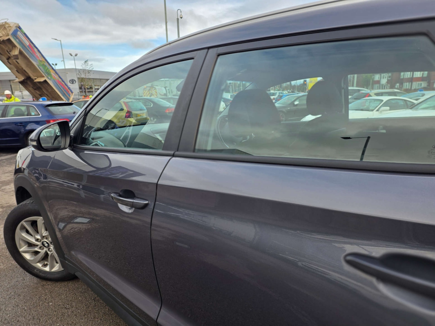 Used Hyundai TUCSON 2017 for sale - 76690648: Photo 9