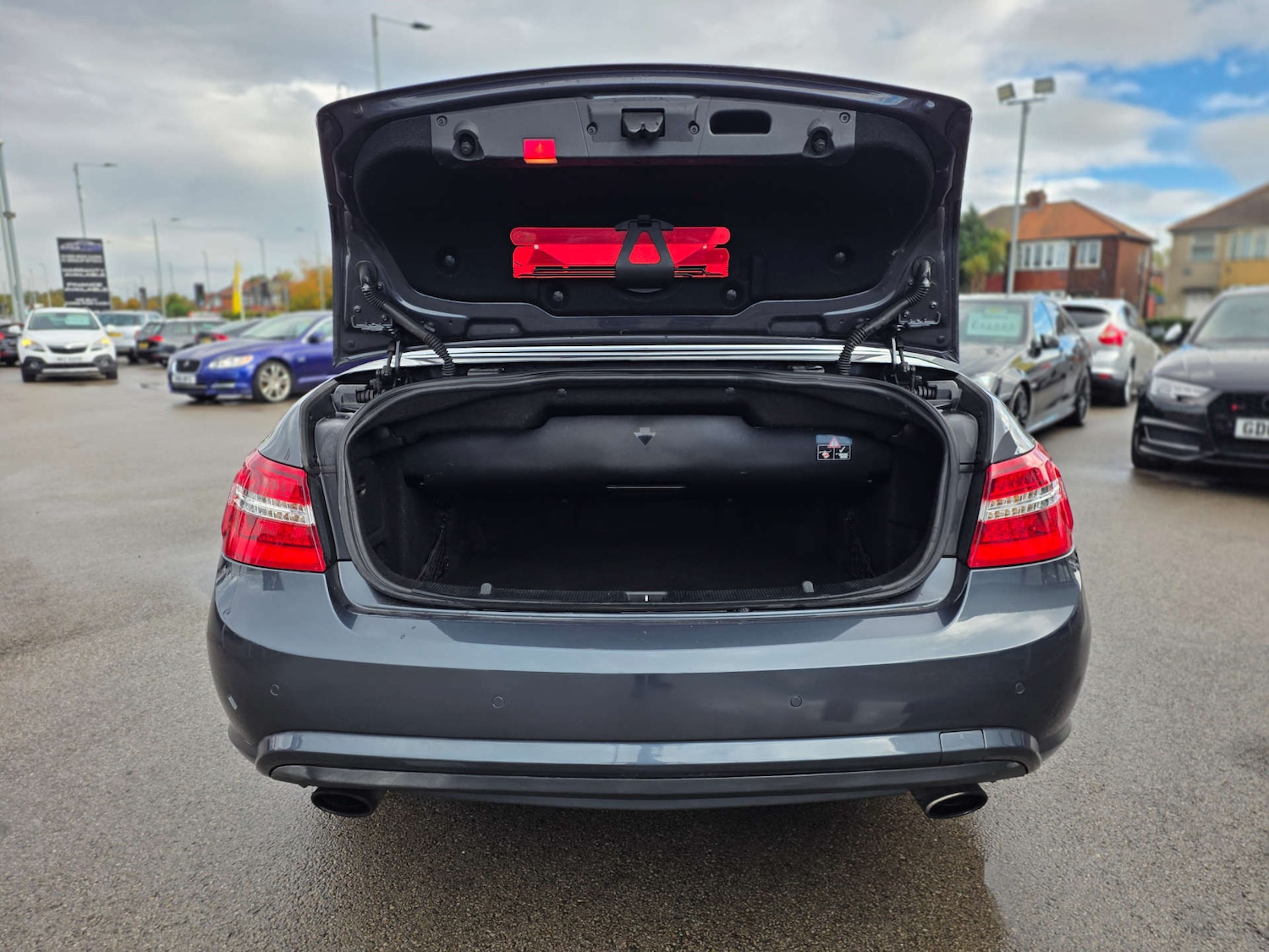 Used Mercedes-Benz E Class 2012 for sale - 76690634: Photo 15