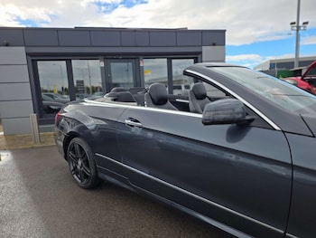 Used Mercedes-Benz E Class 2012 for sale - 76690634: Photo