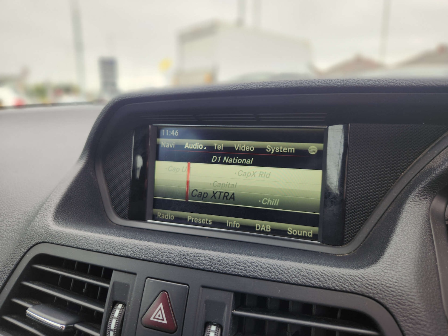 Used Mercedes-Benz E Class 2012 for sale - 76690634: Photo 45