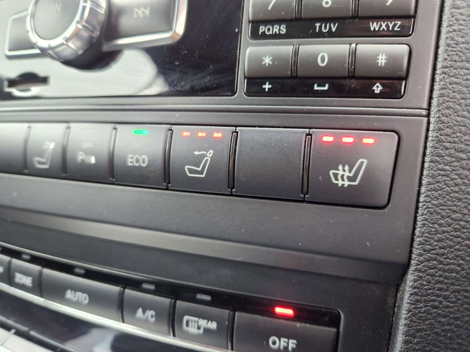 Used Mercedes-Benz E Class 2012 for sale - 76690634: Photo 51