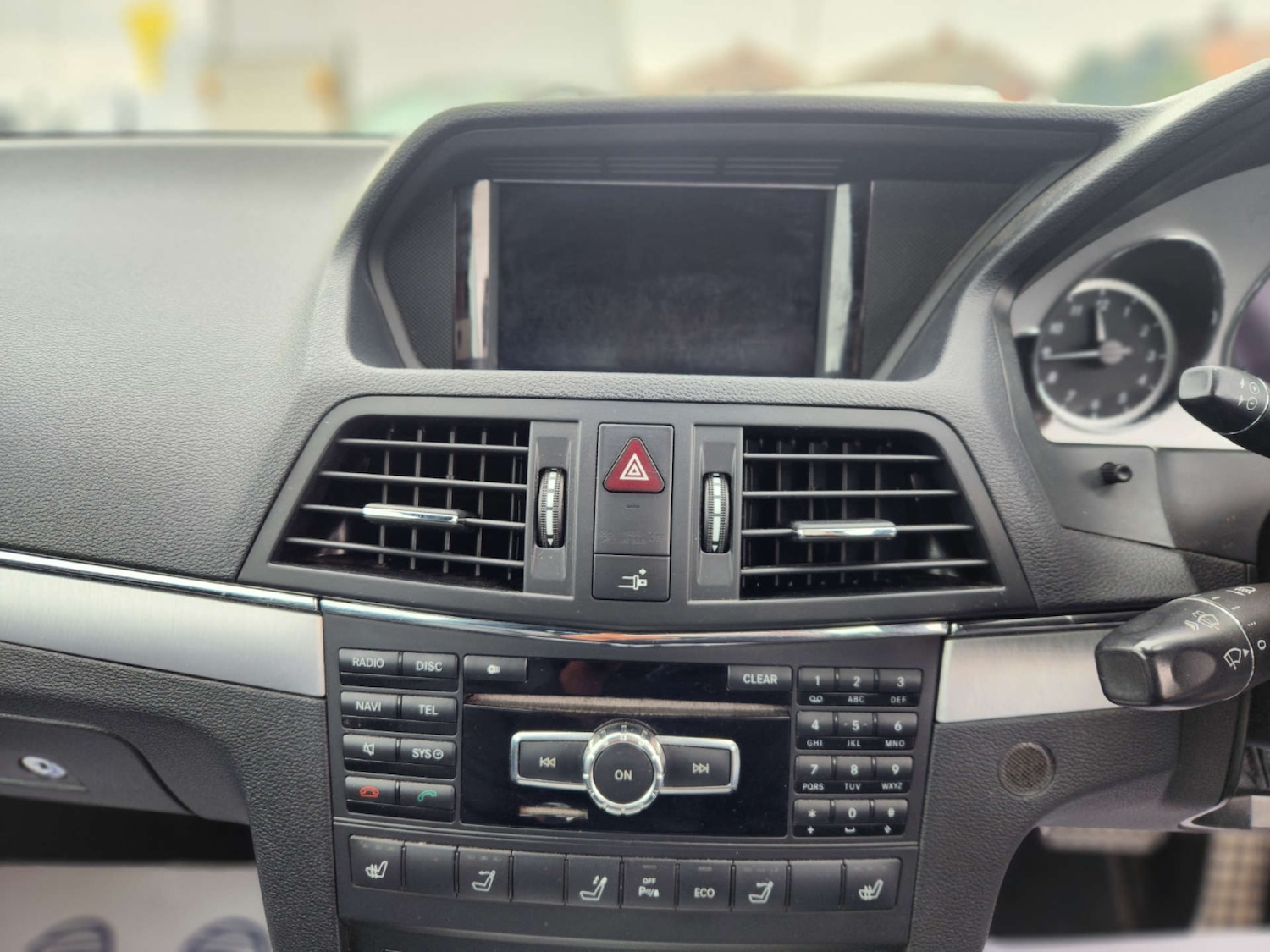 Used Mercedes-Benz E Class 2012 for sale - 76690634: Photo 52