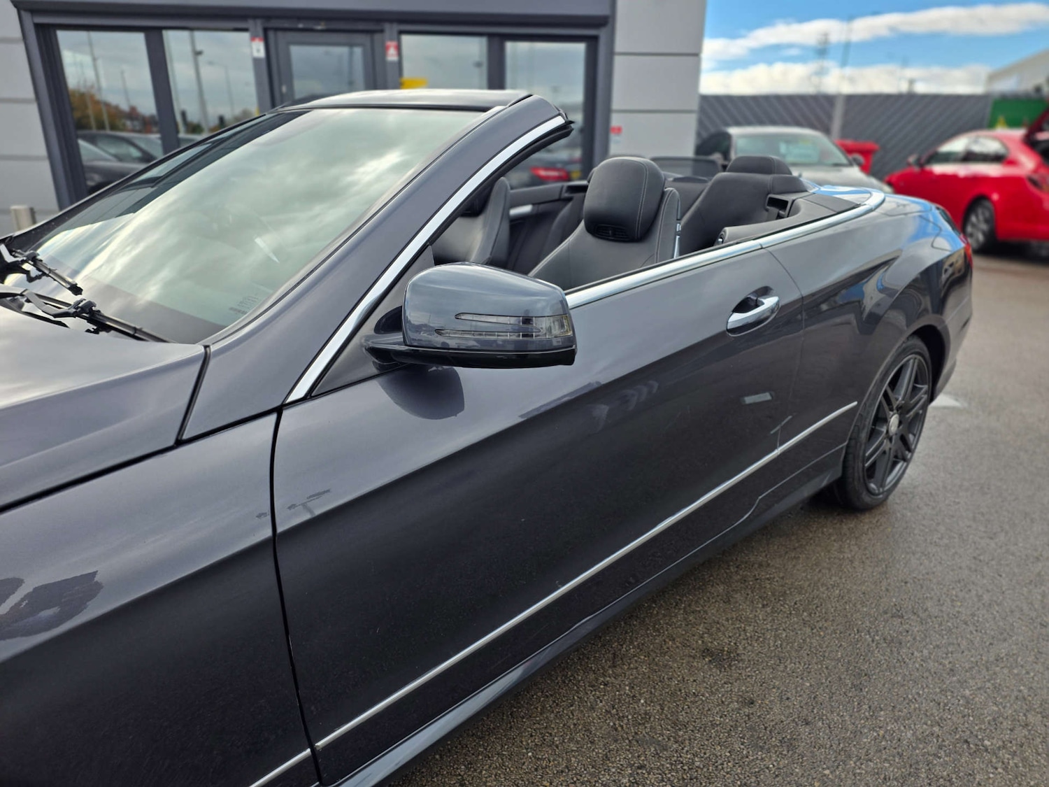 Used Mercedes-Benz E Class 2012 for sale - 76690634: Photo 8