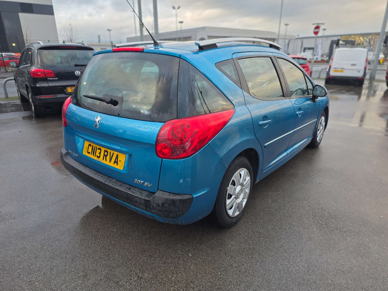 Used Peugeot 207 2013 for sale - 77621910: Photo 11