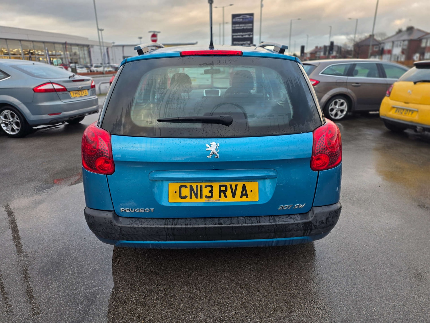 Used Peugeot 207 2013 for sale - 77621910: Photo 9