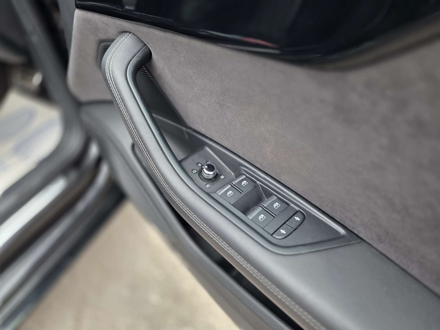 Used Audi A4 2017 for sale - 76690635: Photo 29