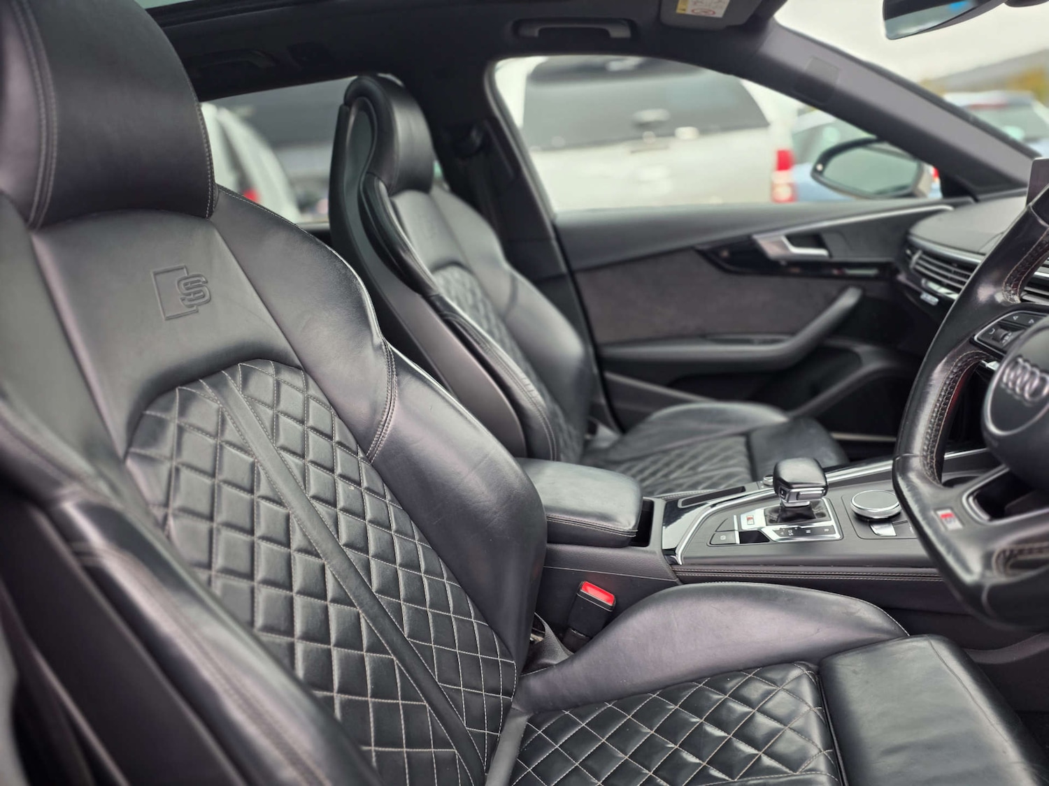 Used Audi A4 2017 for sale - 76690635: Photo 32