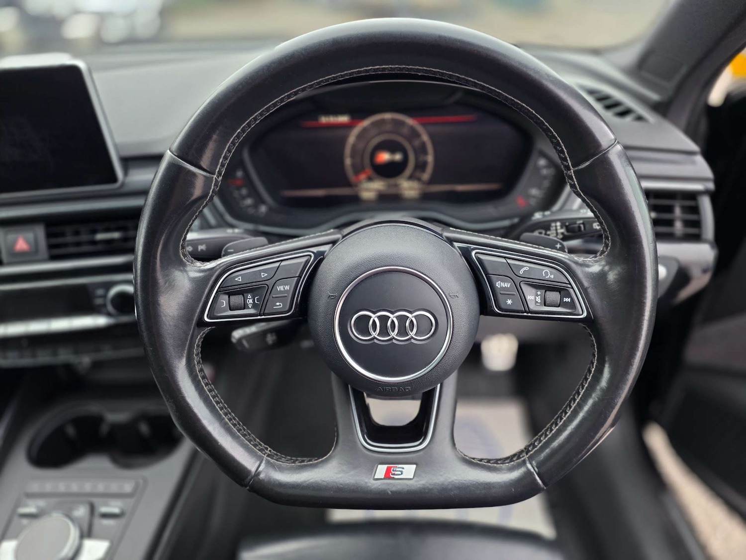 Used Audi A4 2017 for sale - 76690635: Photo 41