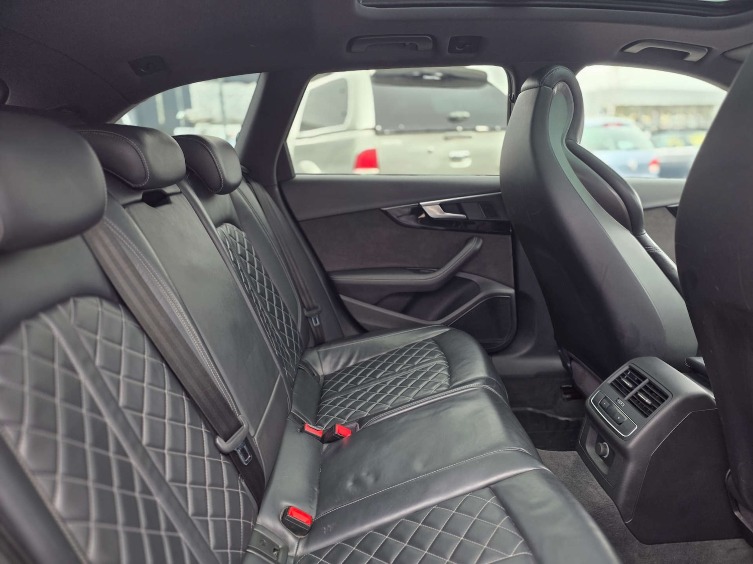 Used Audi A4 2017 for sale - 76690635: Photo 74