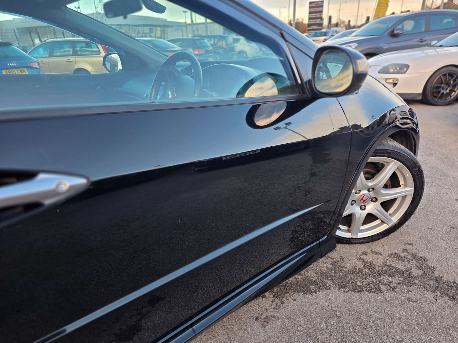 Used Honda Civic 2011 for sale - 76690651: Photo 21