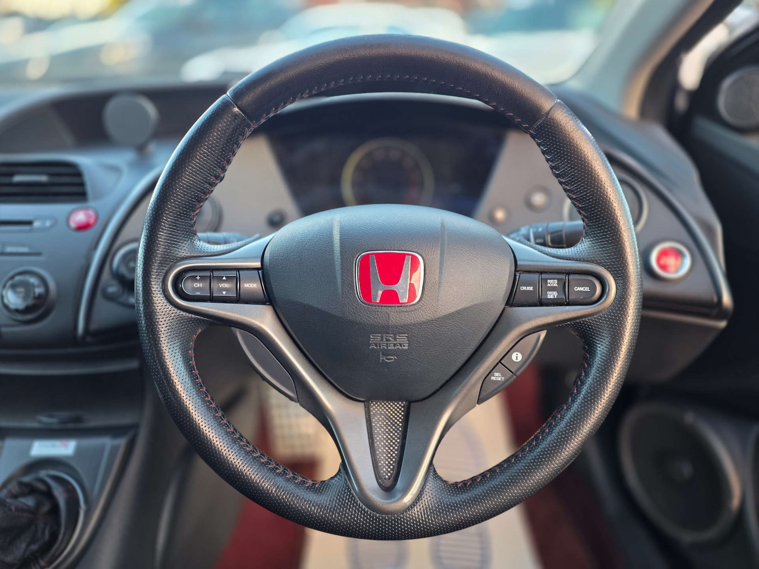 Used Honda Civic 2011 for sale - 76690651: Photo 30