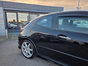 Used Honda Civic 2011 for sale - 76690651: Photo