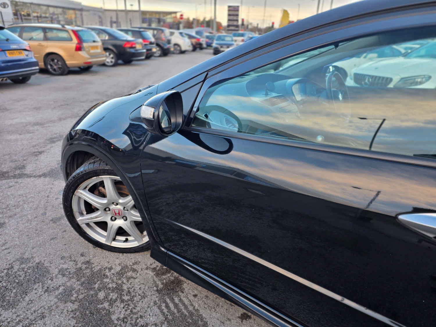 Used Honda Civic 2011 for sale - 76690651: Photo 9