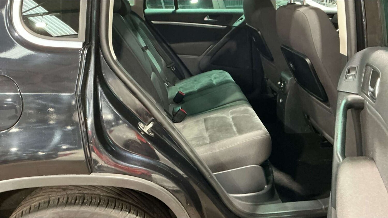 Used Volkswagen Tiguan 2012 for sale - 77484936: Photo 15