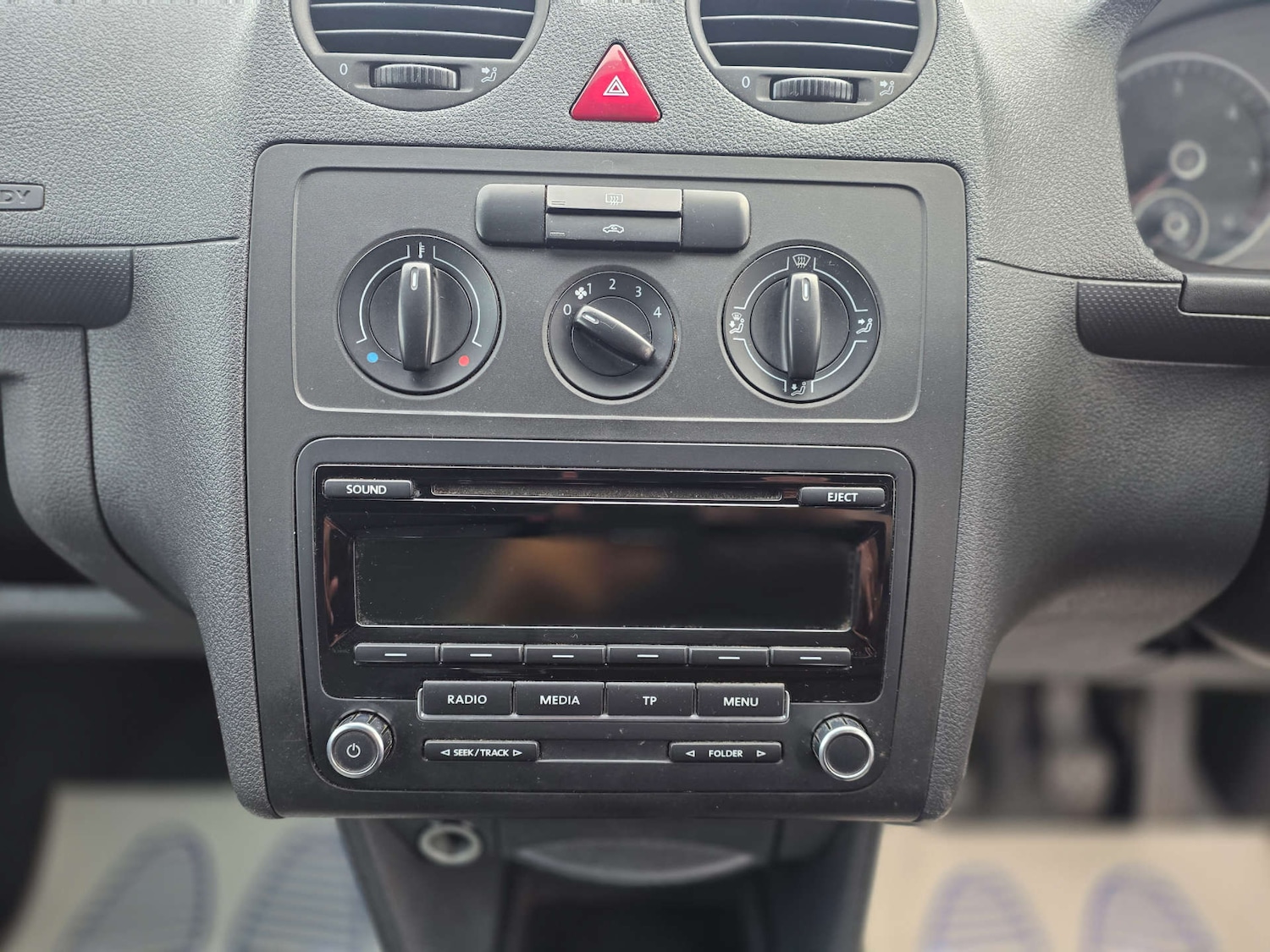 Used Volkswagen Caddy 2015 for sale - 78003837: Photo 21