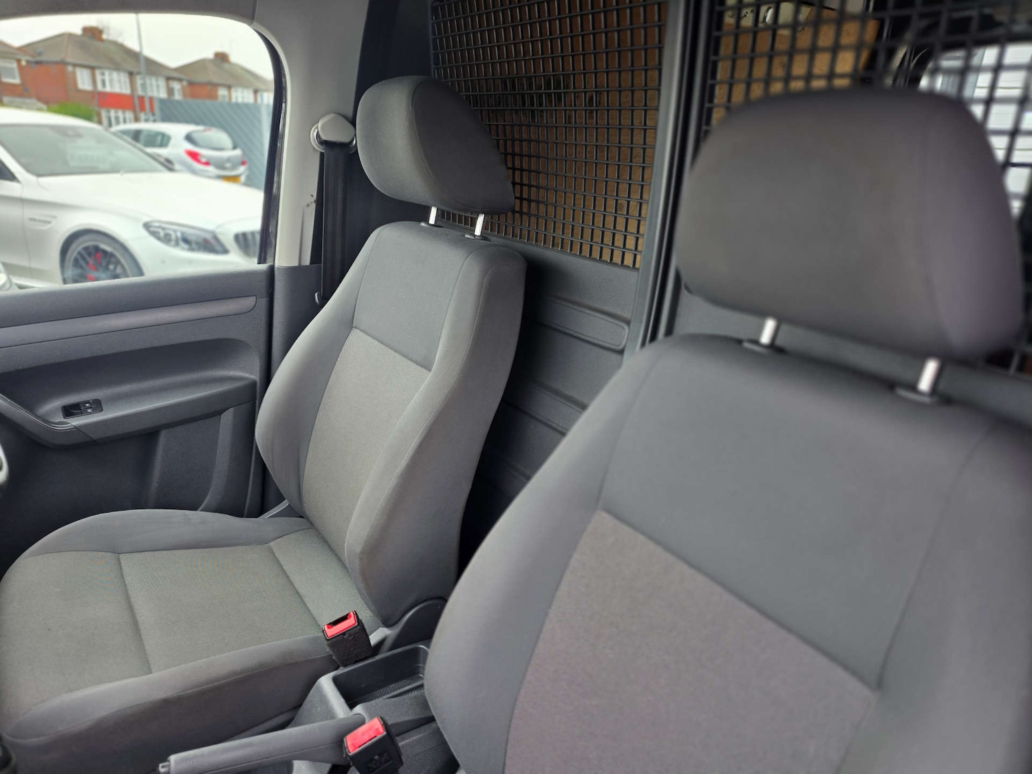 Used Volkswagen Caddy 2015 for sale - 78003837: Photo 29