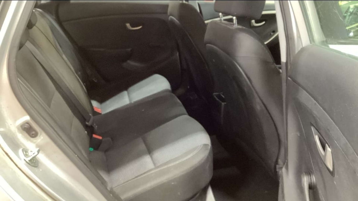 Used Hyundai i30 2015 for sale - 77893505: Photo 14