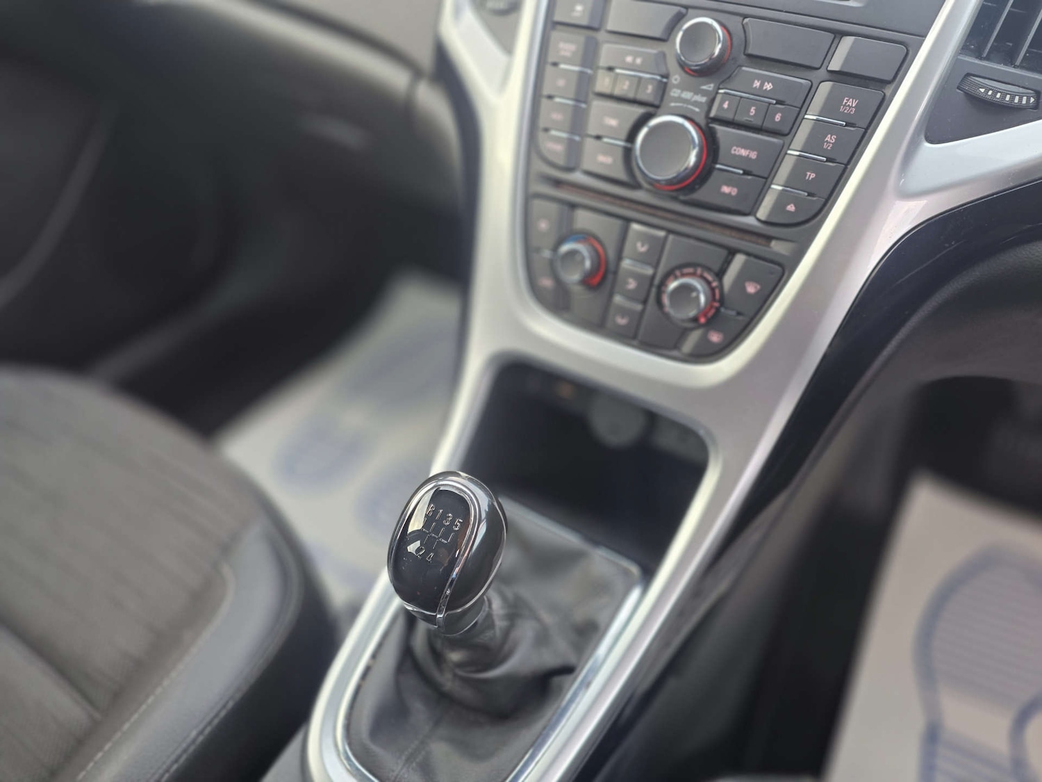 Used Vauxhall Astra 2015 for sale - 77187755: Photo 20