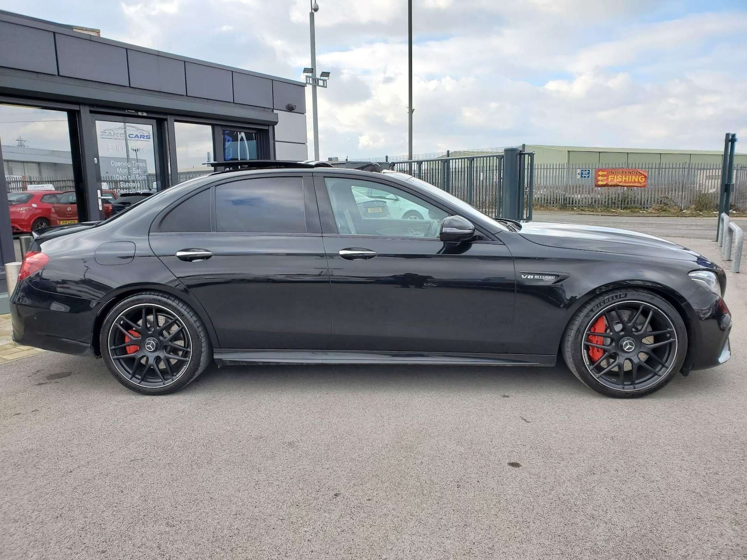 Used Mercedes-Benz E Class 2018 for sale - 76690621: Photo 11