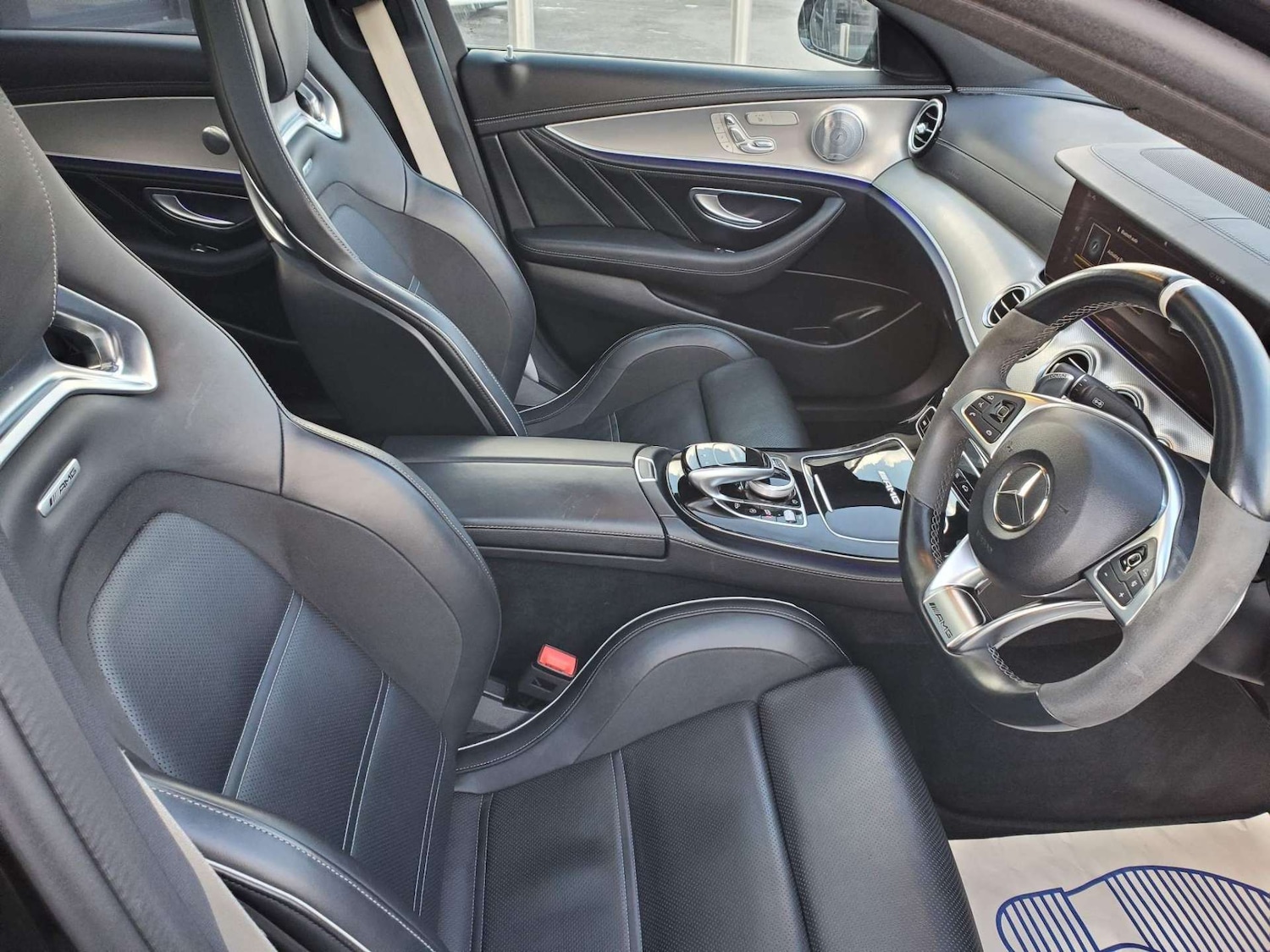 Used Mercedes-Benz E Class 2018 for sale - 76690621: Photo 42