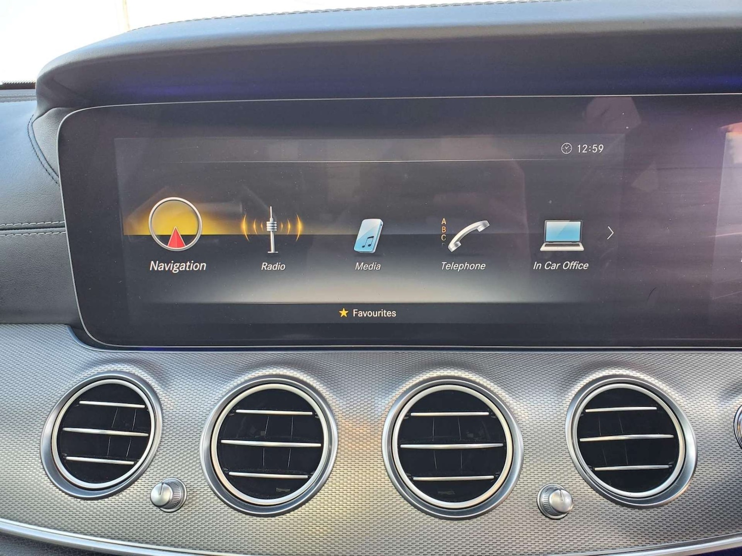 Used Mercedes-Benz E Class 2018 for sale - 76690621: Photo 56