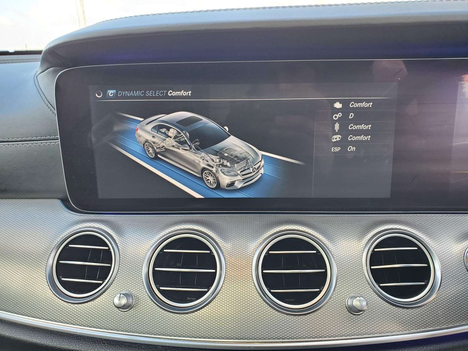 Used Mercedes-Benz E Class 2018 for sale - 76690621: Photo 60