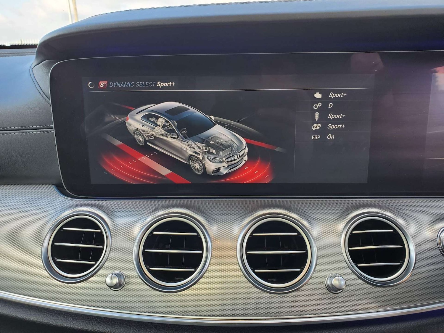 Used Mercedes-Benz E Class 2018 for sale - 76690621: Photo 62