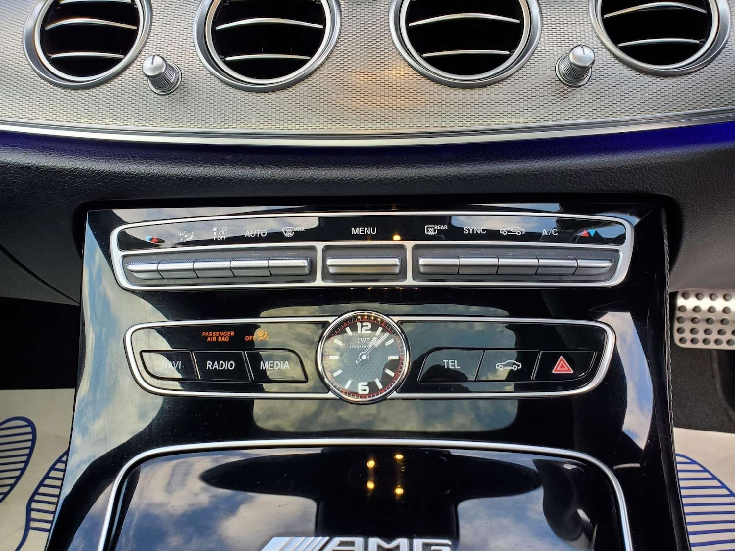 Used Mercedes-Benz E Class 2018 for sale - 76690621: Photo 65