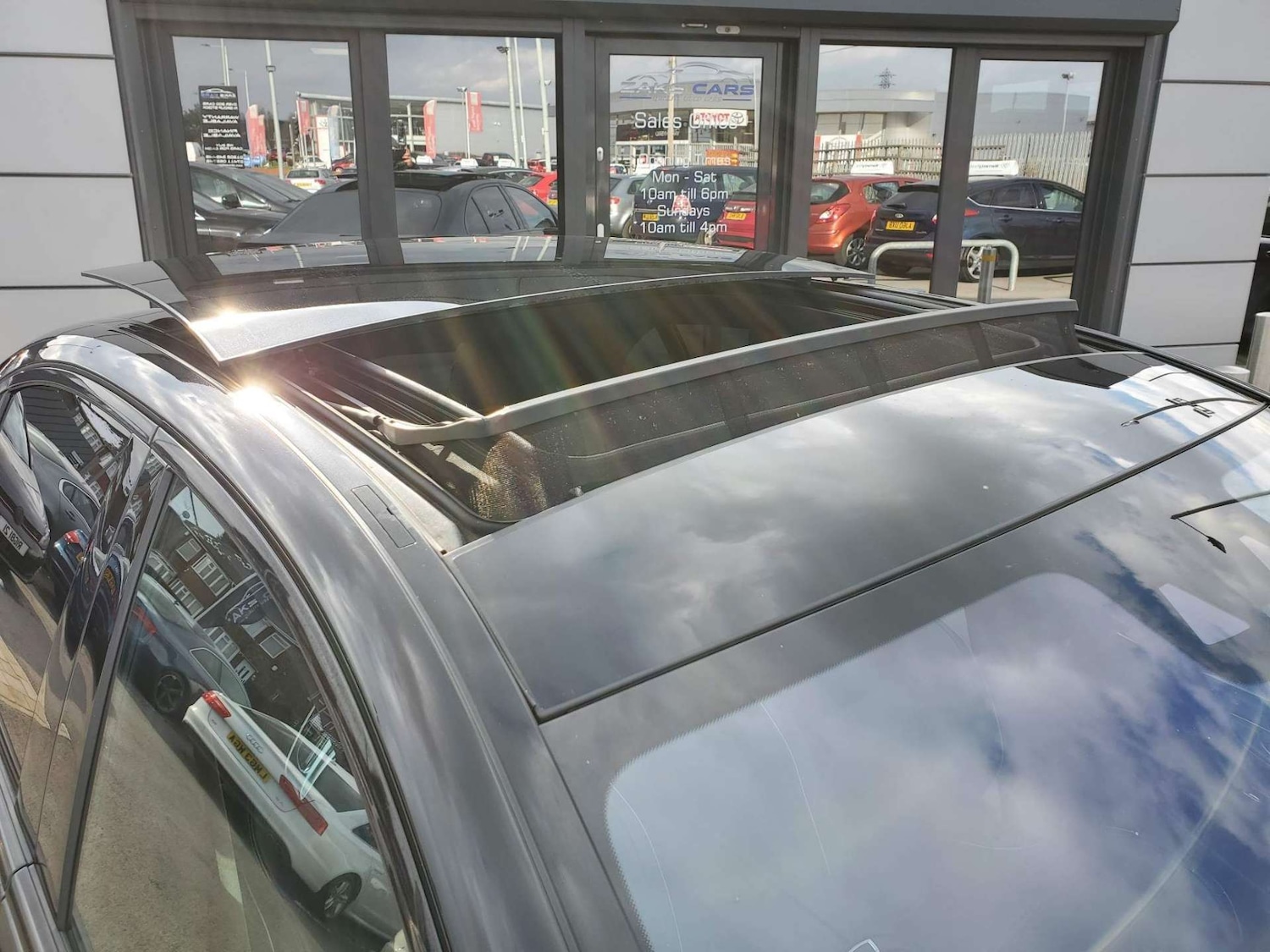 Used Mercedes-Benz E Class 2018 for sale - 76690621: Photo 7