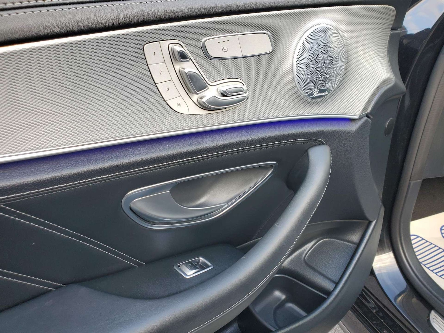 Used Mercedes-Benz E Class 2018 for sale - 76690621: Photo 76