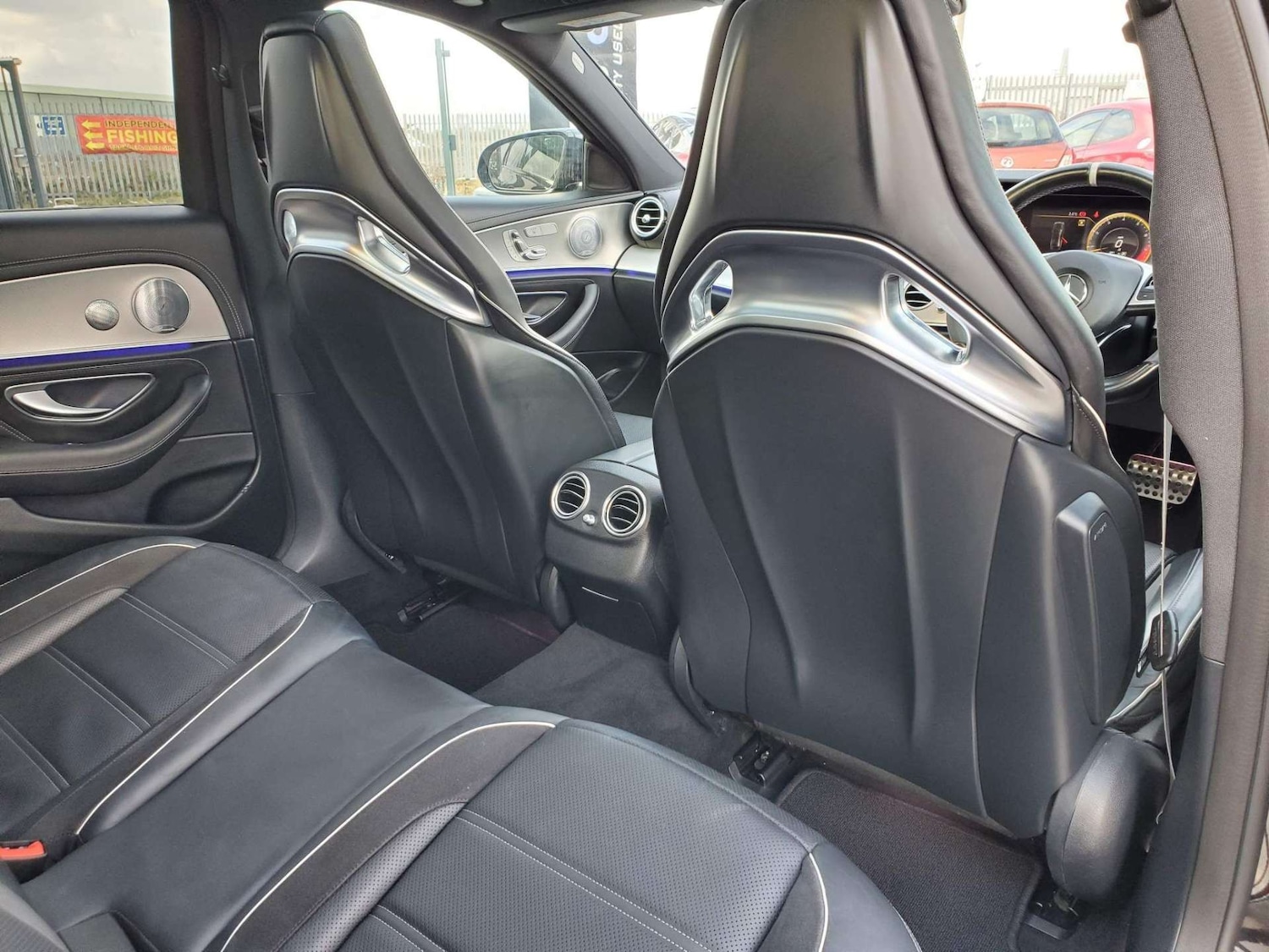 Used Mercedes-Benz E Class 2018 for sale - 76690621: Photo 78