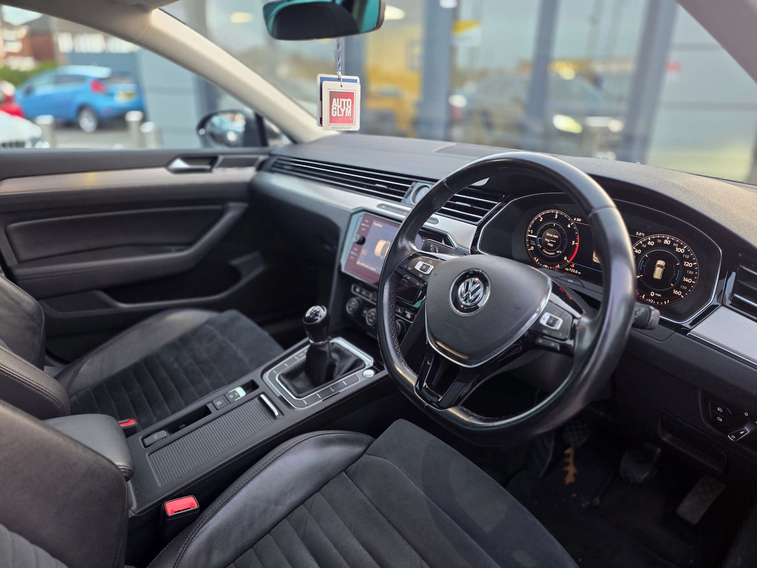 Used Volkswagen Passat 2018 for sale - 77613780: Photo 12