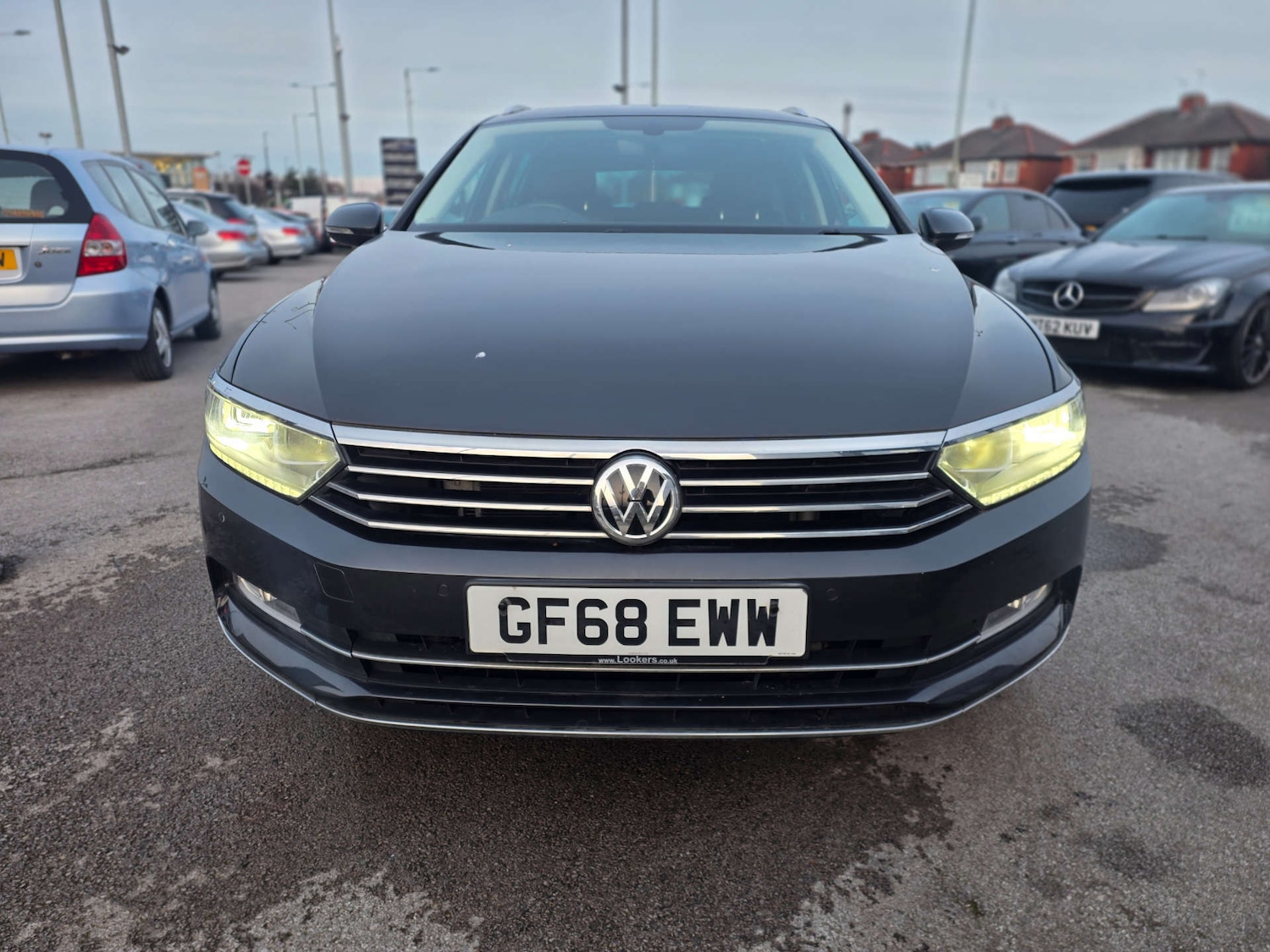 Used Volkswagen Passat 2018 for sale - 77613780: Photo 2