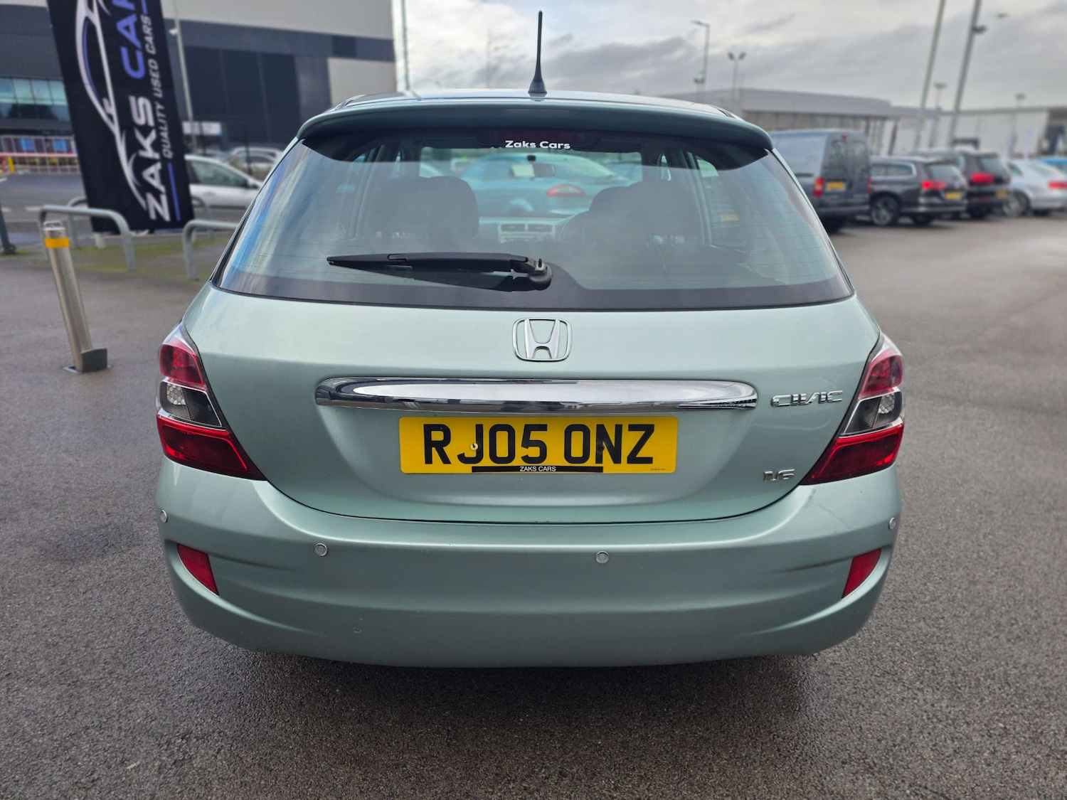 Used Honda Civic 2005 for sale - 77613779: Photo 19