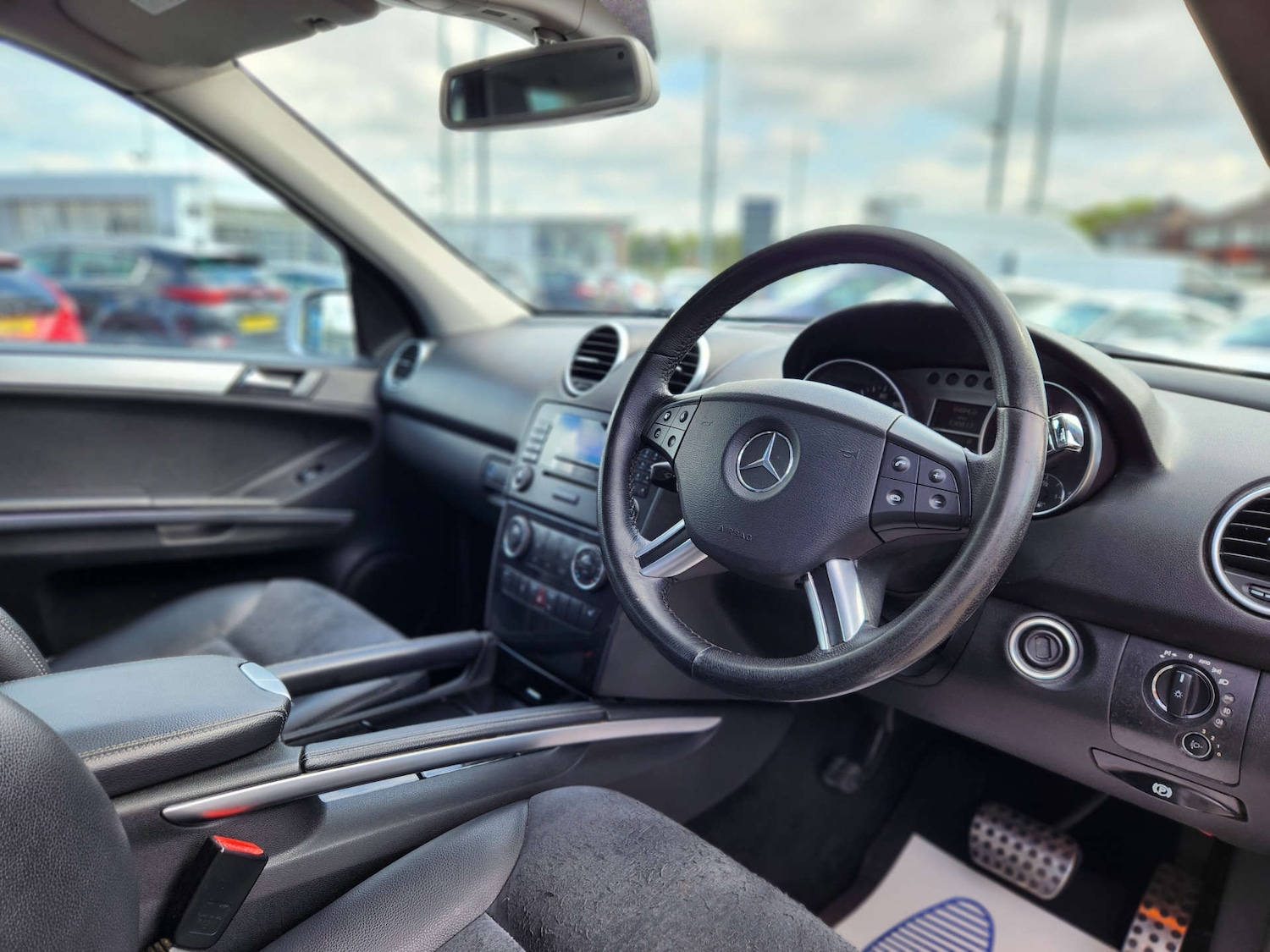 Used Mercedes-Benz M Class 2006 for sale - 76690633: Photo 19