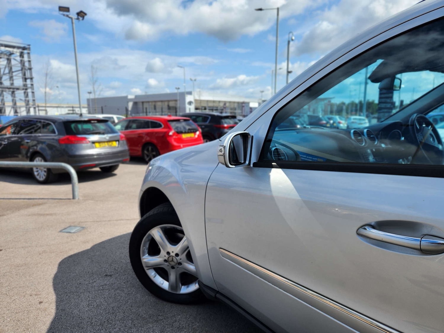 Used Mercedes-Benz M Class 2006 for sale - 76690633: Photo 6