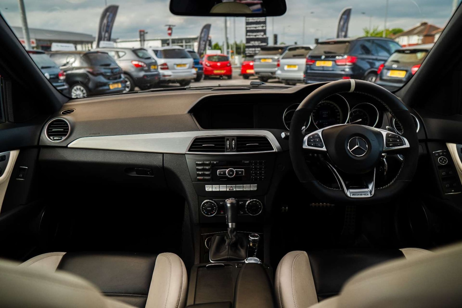 Used Mercedes-Benz C Class 2012 for sale - 76690625: Photo 16