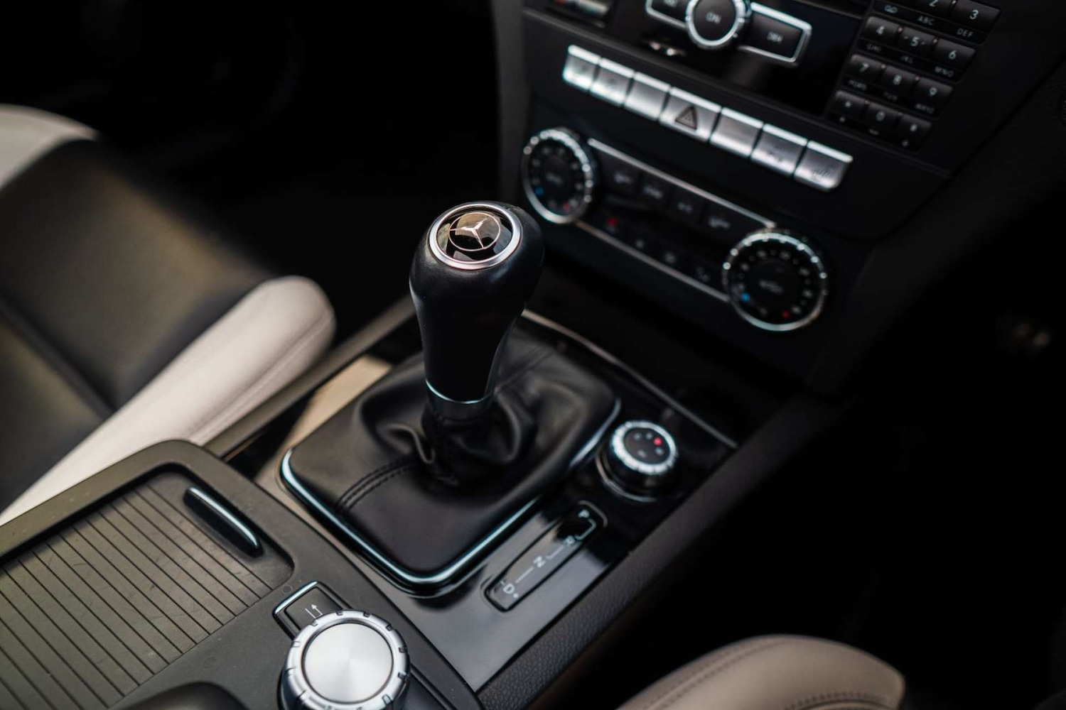 Used Mercedes-Benz C Class 2012 for sale - 76690625: Photo 28