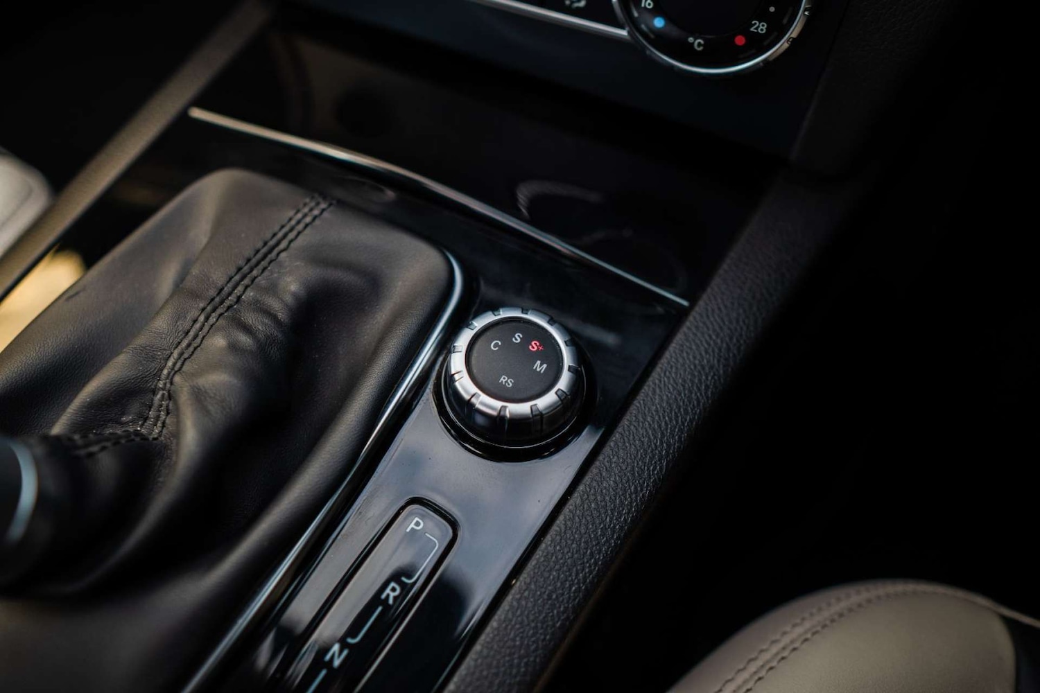 Used Mercedes-Benz C Class 2012 for sale - 76690625: Photo 29