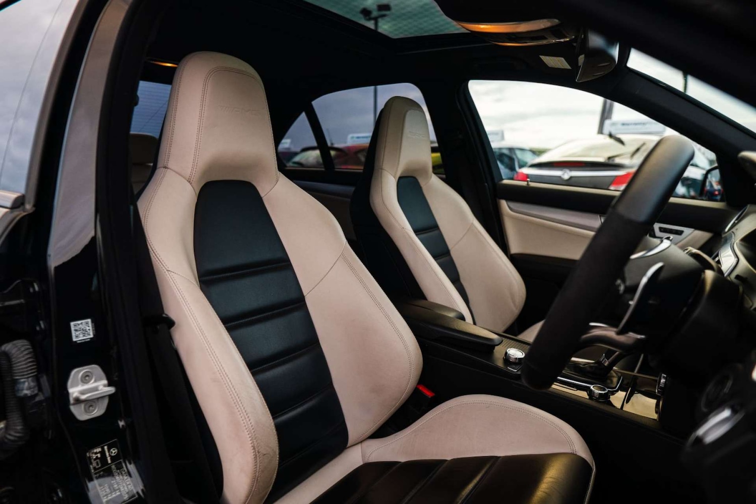 Used Mercedes-Benz C Class 2012 for sale - 76690625: Photo 38