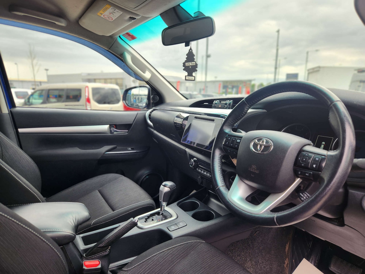 Used Toyota Hilux 2020 for sale - 76829772: Photo 38