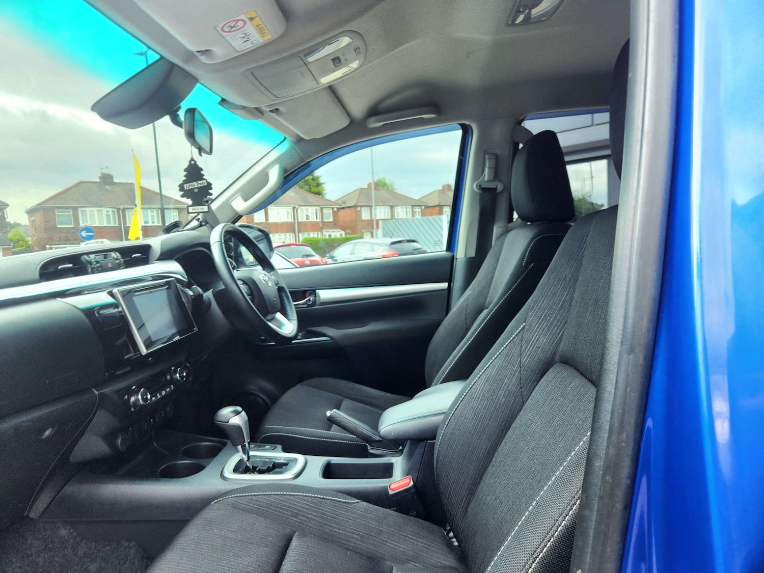 Used Toyota Hilux 2020 for sale - 76829772: Photo 64