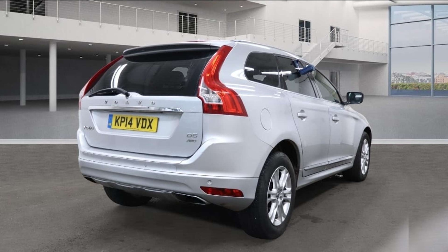 Used Volvo XC60 2014 for sale - 77893499: Photo 11