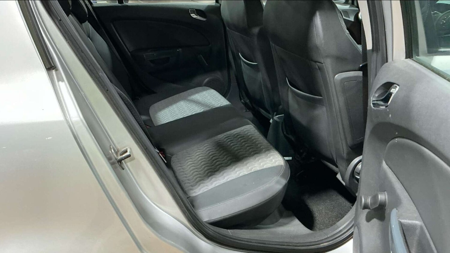 Used Vauxhall Corsa 2011 for sale - 77484941: Photo 12