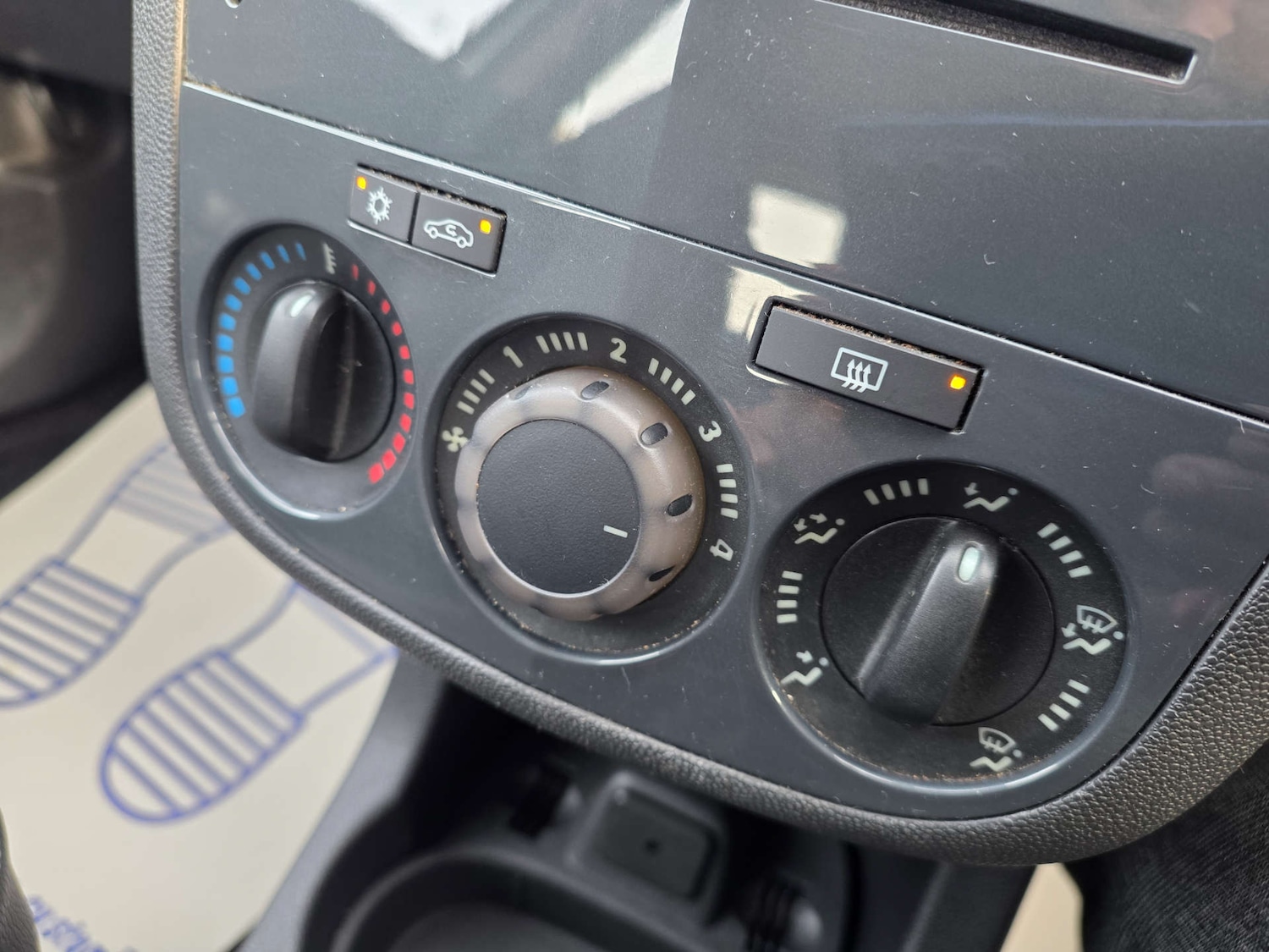 Used Vauxhall Corsa 2011 for sale - 77484941: Photo 37