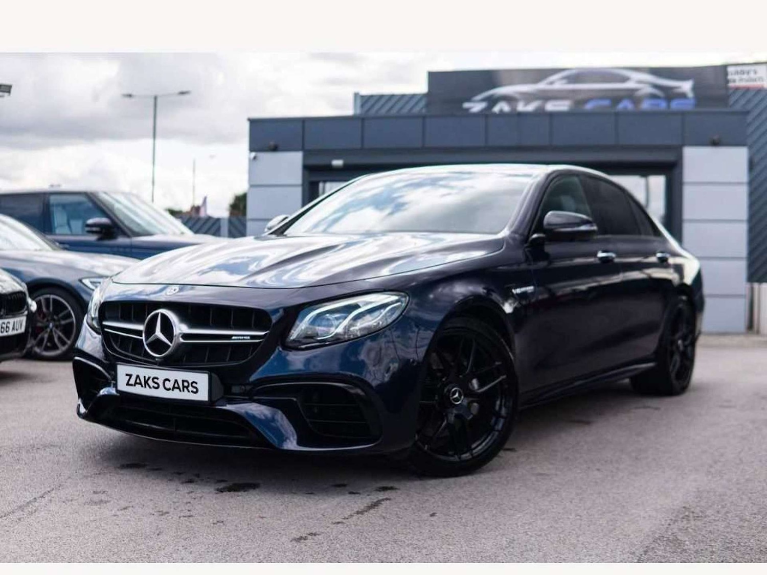 Used Mercedes-Benz E Class 2018 for sale - 76690620: Photo 10