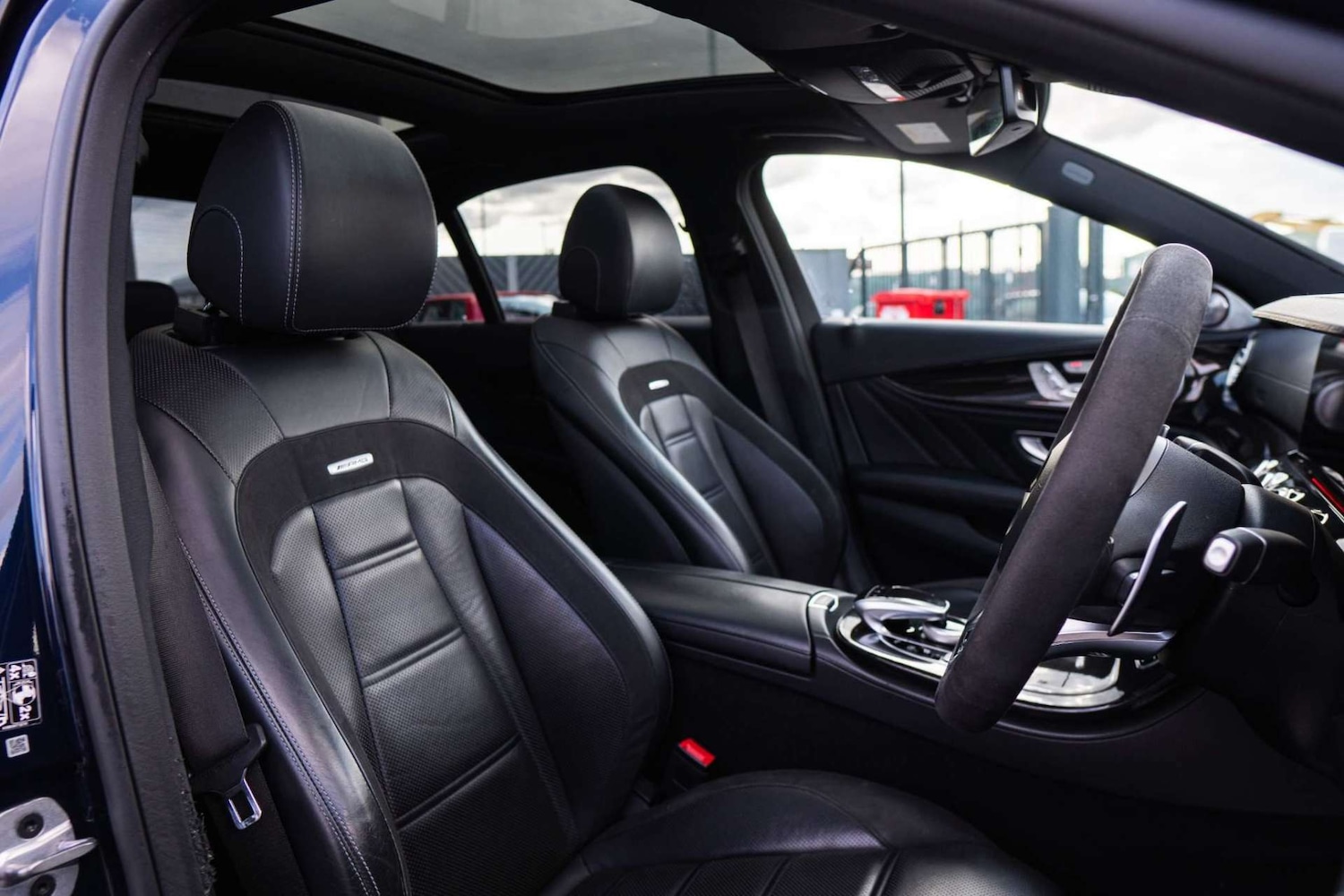 Used Mercedes-Benz E Class 2018 for sale - 76690620: Photo 17