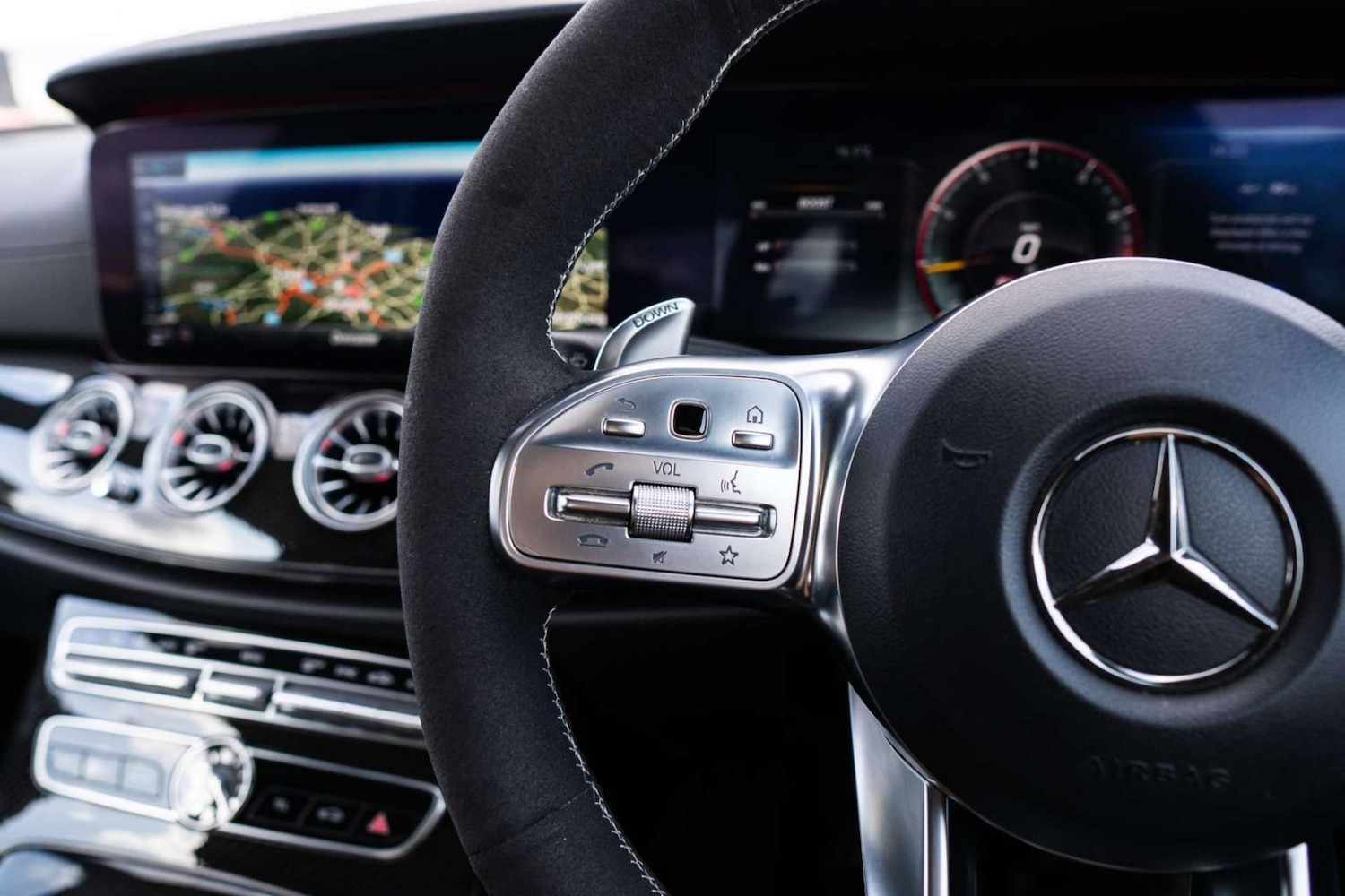 Used Mercedes-Benz E Class 2018 for sale - 76690620: Photo 20